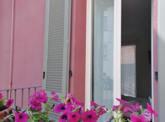 Casa Nonno Gigi マンデッロ・デル・ラーリオ