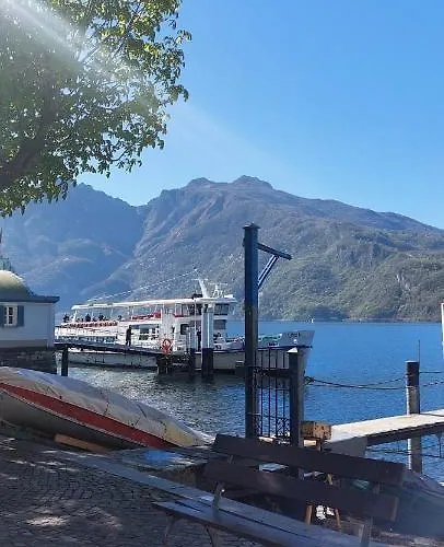 Casa Nonno Gigi アパート マンデッロ・デル・ラーリオ